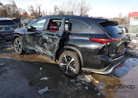 2022 Toyota Highlander Xse from USA, damaged, VIN 5TDLZRBH1NS244660